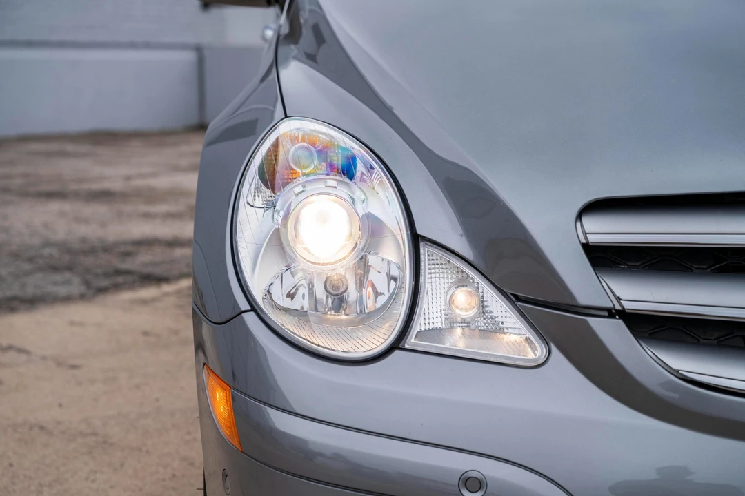 2010 Mercedes-Benz W251 R-Class - Image 27 of 31