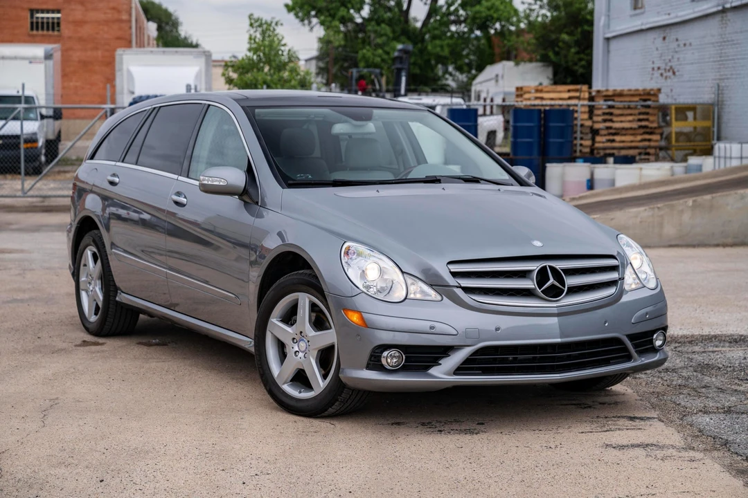 2010 Mercedes-Benz W251 R-Class - Image 16 of 31