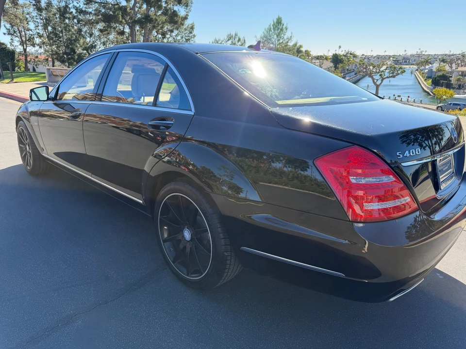 2010 Mercedes-Benz W221 S-Class - Image 8 of 17
