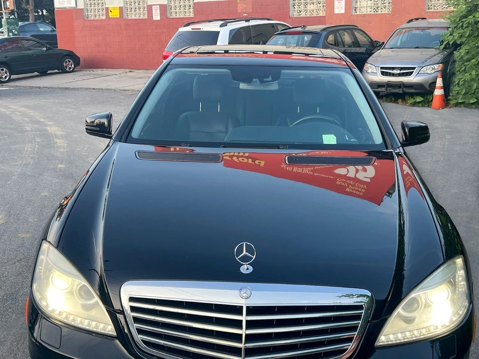 2010 Mercedes-Benz W221 S-Class - Image 2 of 17