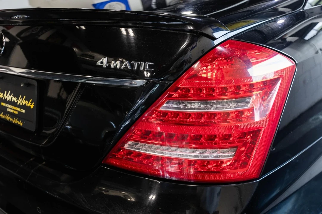 2010 Mercedes-Benz W221 S-Class - Image 14 of 21