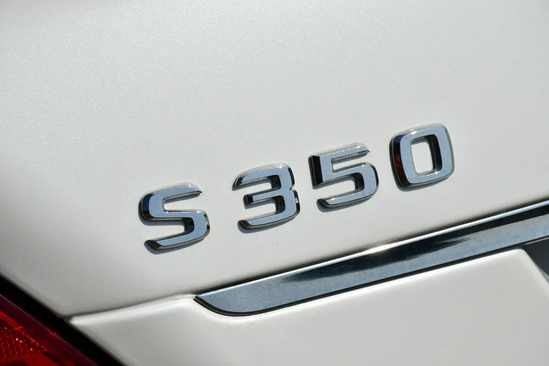 2010 Mercedes-Benz W221 S-Class - Image 18 of 30