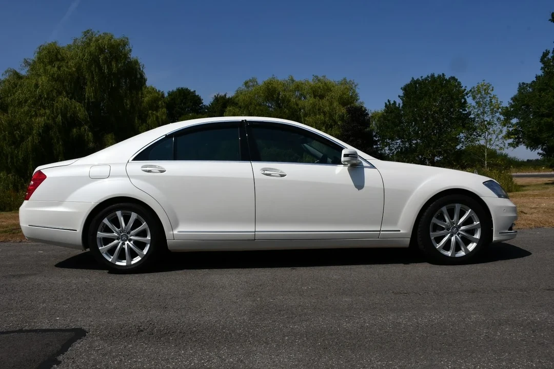 2010 Mercedes-Benz W221 S-Class - Image 24 of 30