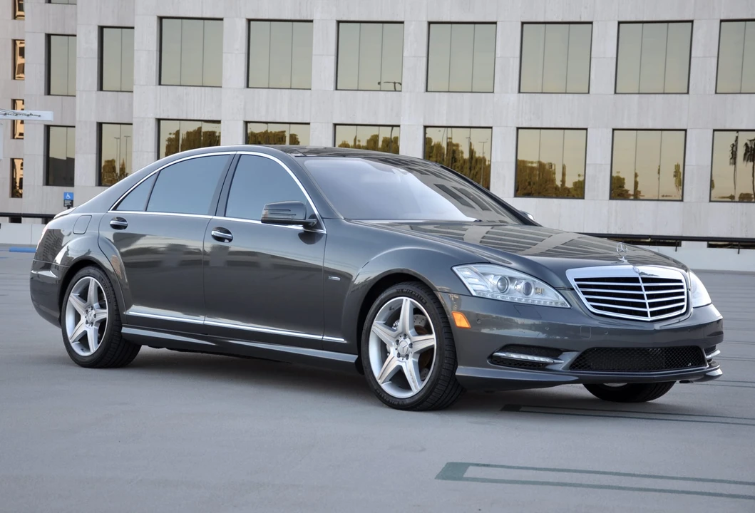 2010 Mercedes-Benz W221 S-Class - Image 9 of 31