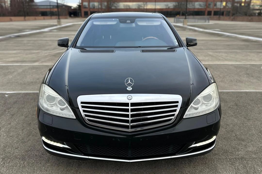 2010 Mercedes-Benz W221 S-Class - Image 2 of 31