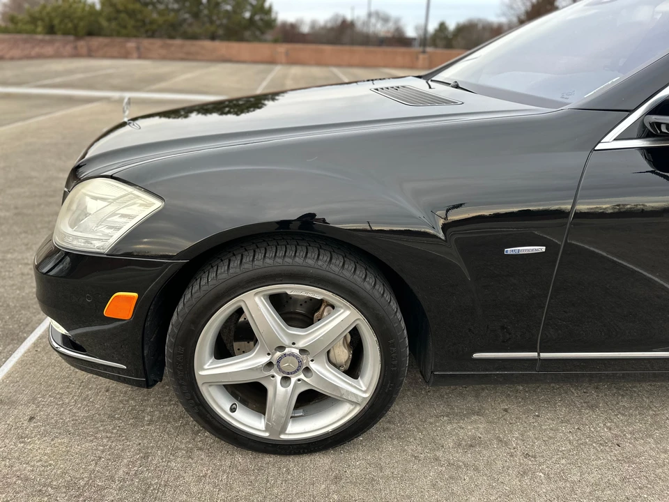 2010 Mercedes-Benz W221 S-Class - Image 14 of 31
