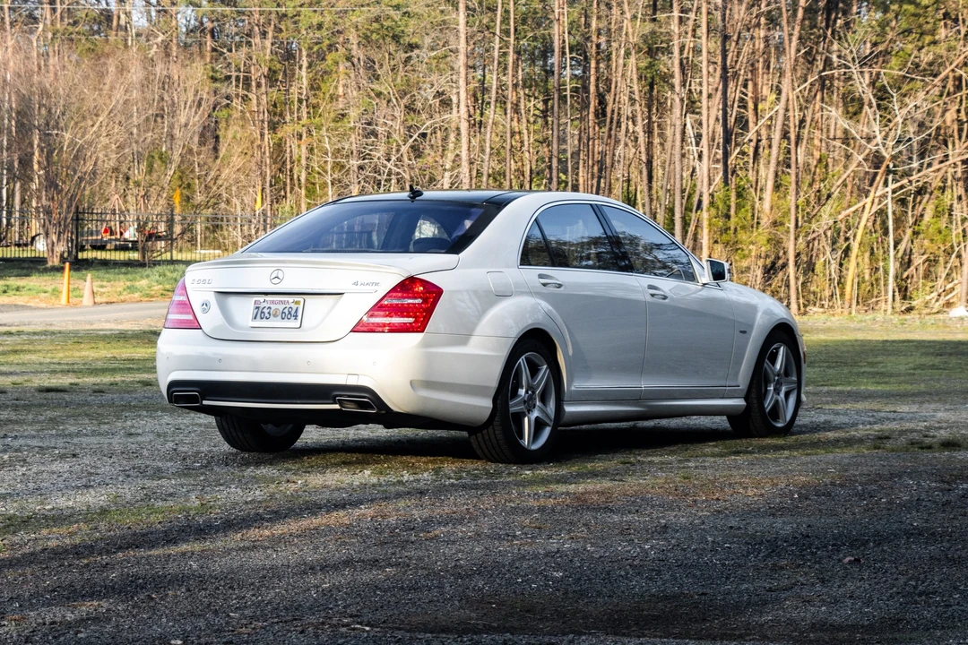 2010 Mercedes-Benz W221 S-Class - Image 14 of 21