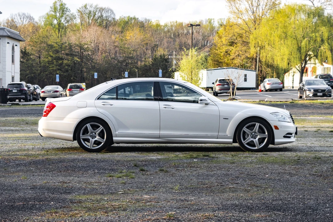 2010 Mercedes-Benz W221 S-Class - Image 11 of 21