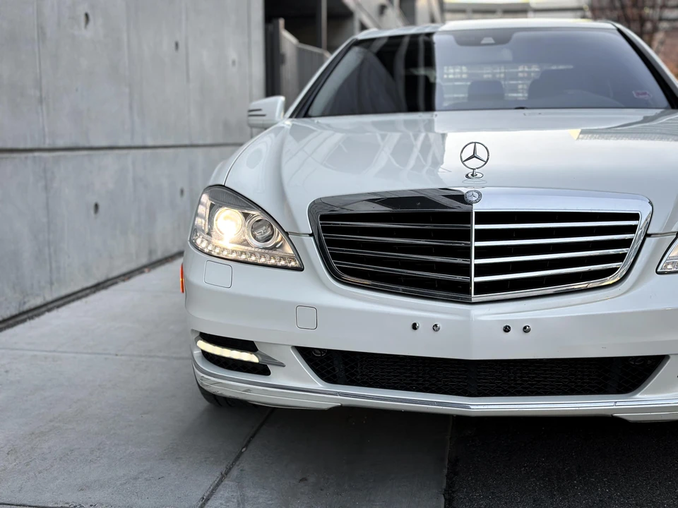 2010 Mercedes-Benz W221 S-Class - Image 15 of 31