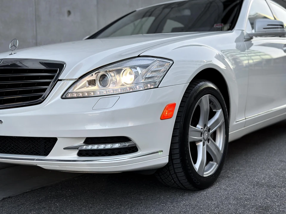 2010 Mercedes-Benz W221 S-Class - Image 17 of 31