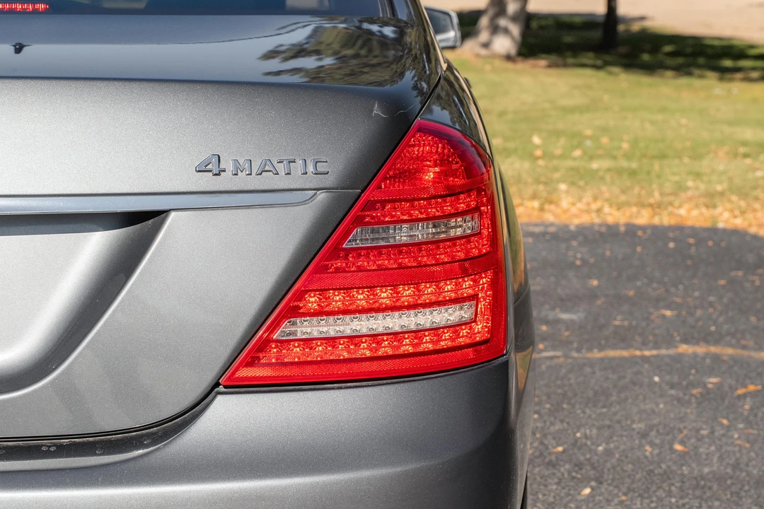 2010 Mercedes-Benz W221 S-Class - Image 25 of 31