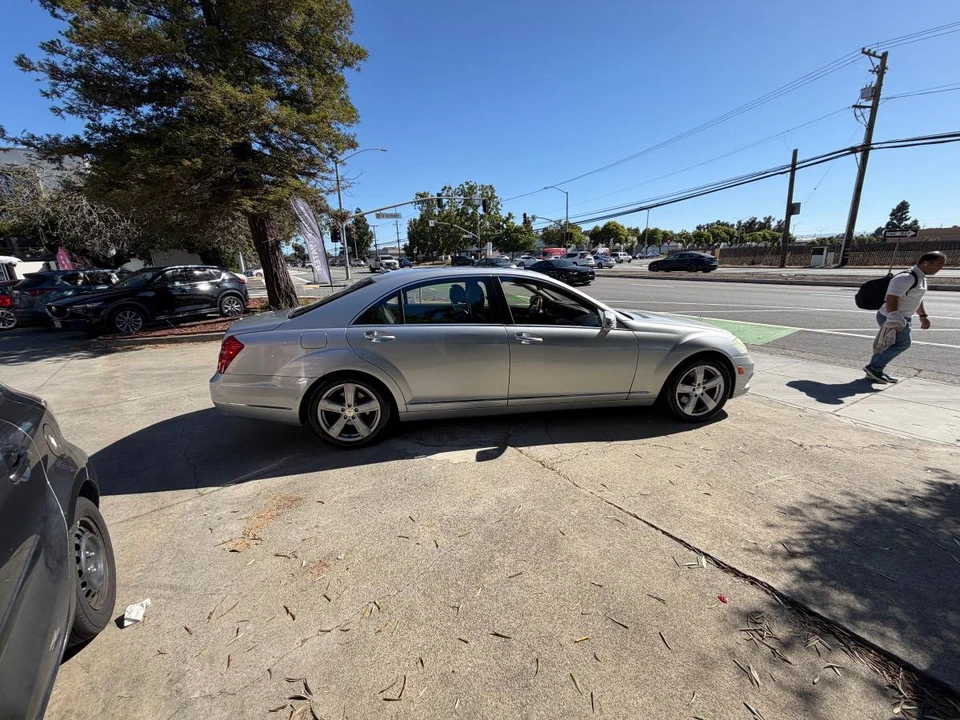 2010 Mercedes-Benz W221 S-Class - Image 7 of 10