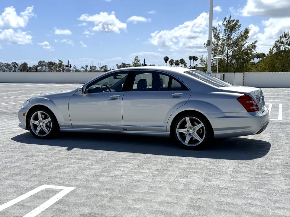 2010 Mercedes-Benz W221 S-Class - Image 8 of 31