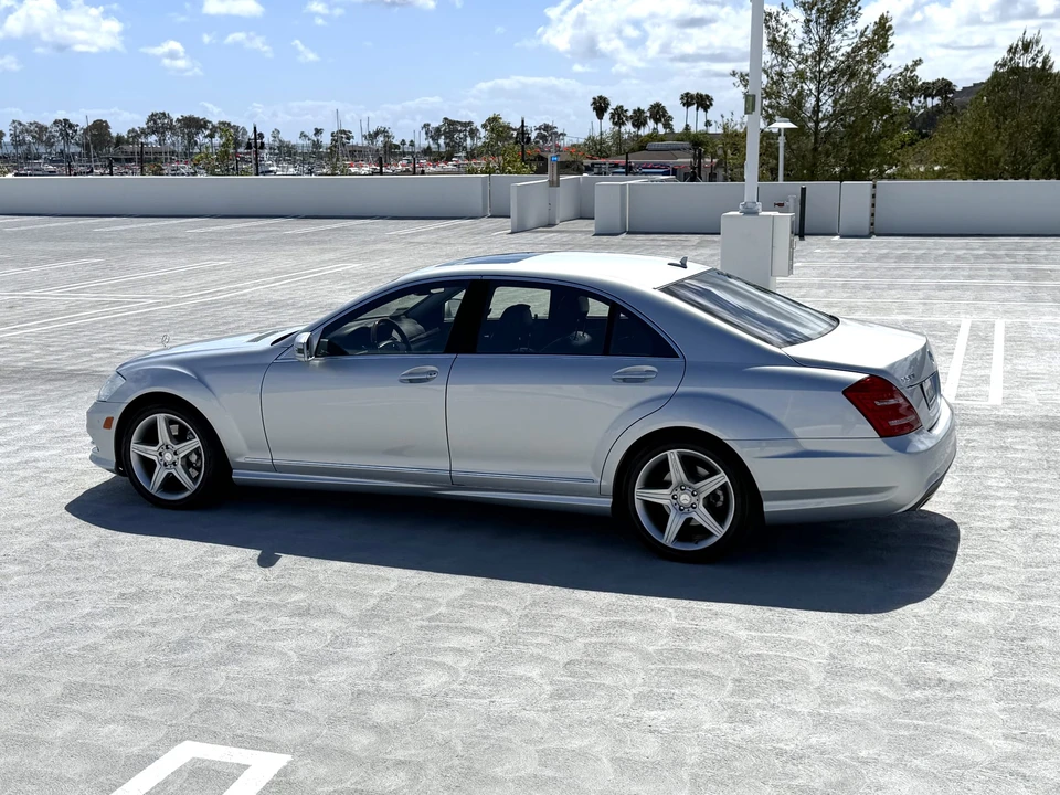 2010 Mercedes-Benz W221 S-Class - Image 9 of 31