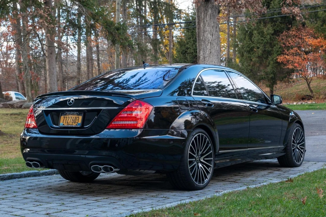 2010 Mercedes-Benz W221 S-Class - Image 4 of 31