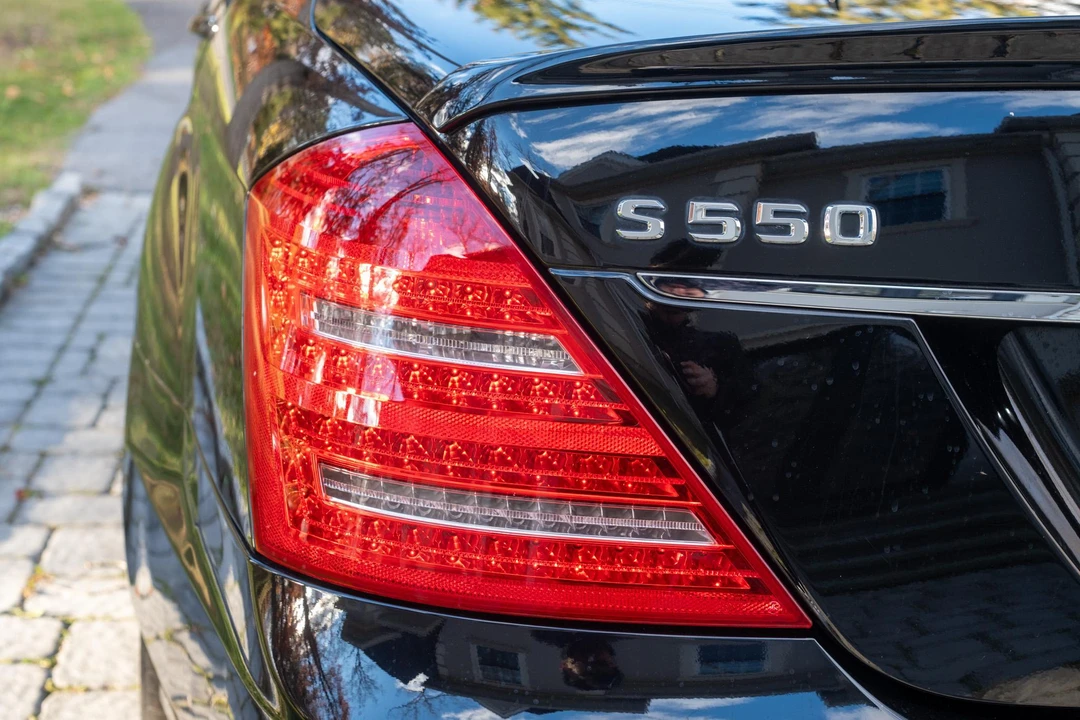 2010 Mercedes-Benz W221 S-Class - Image 27 of 31