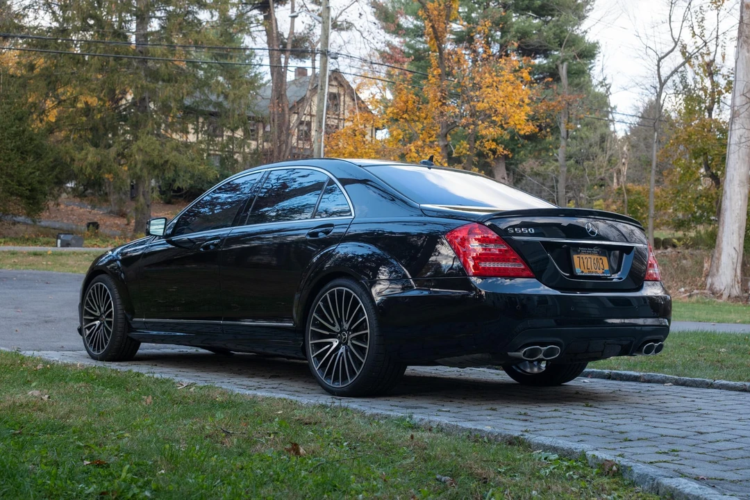 2010 Mercedes-Benz W221 S-Class - Image 11 of 31