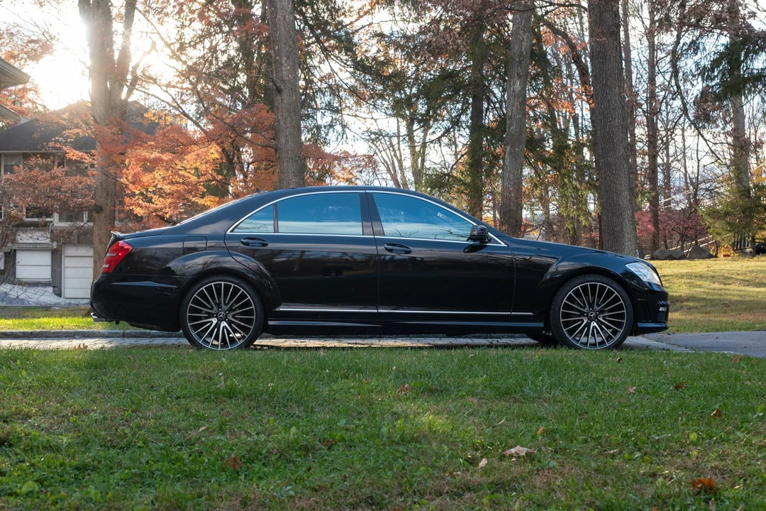 2010 Mercedes-Benz W221 S-Class - Image 15 of 31