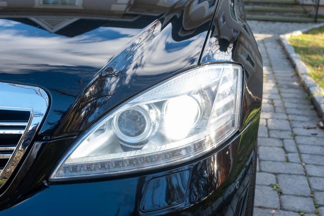 2010 Mercedes-Benz W221 S-Class - Image 21 of 31