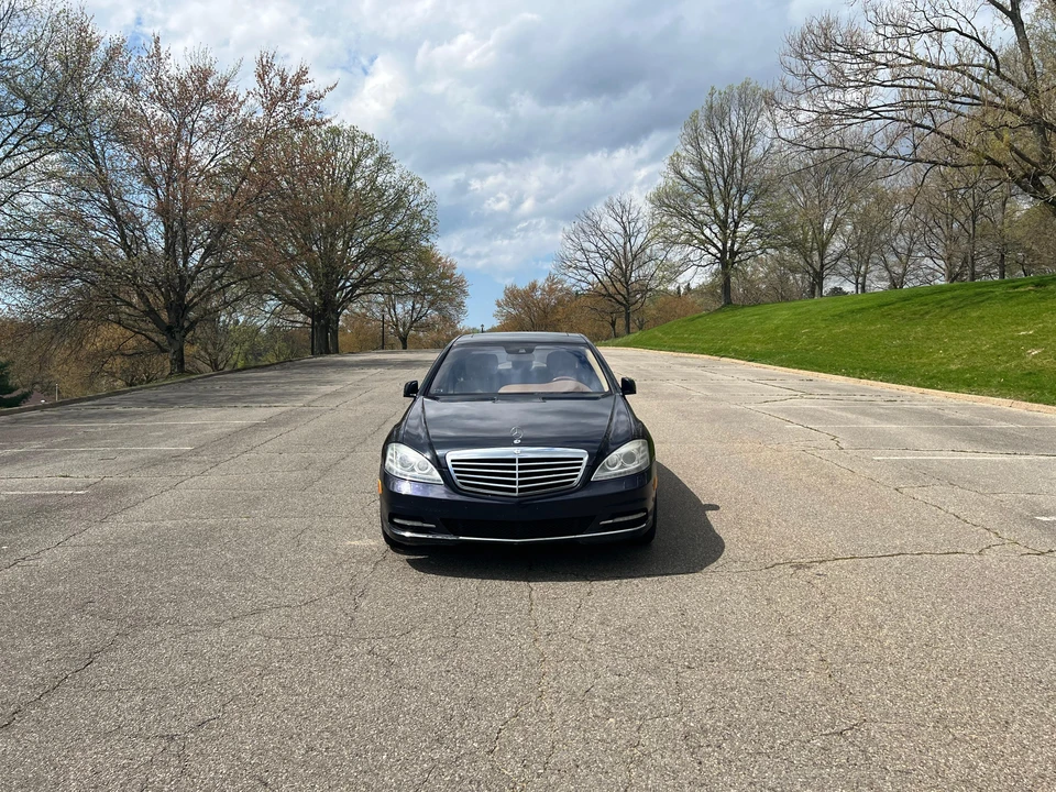 2010 Mercedes-Benz W221 S-Class - Image 6 of 31