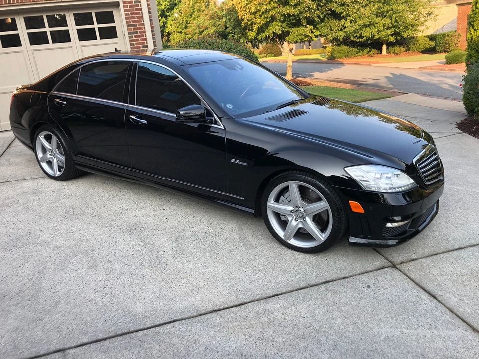 2010 Mercedes-Benz W221 S 63 & S 65 AMG - Image 2 of 20