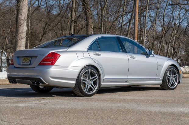 2010 Mercedes-Benz W221 S 63 & S 65 AMG - Image 2 of 8