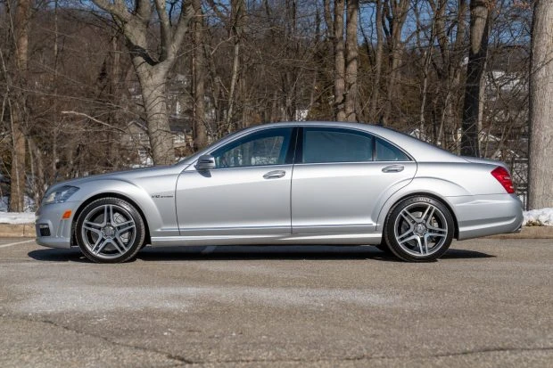 2010 Mercedes-Benz W221 S 63 & S 65 AMG - Image 3 of 8