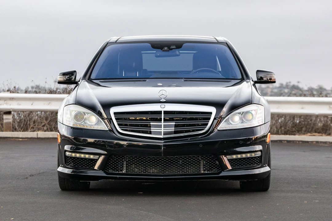 2010 Mercedes-Benz W221 S 63 & S 65 AMG - Image 2 of 31