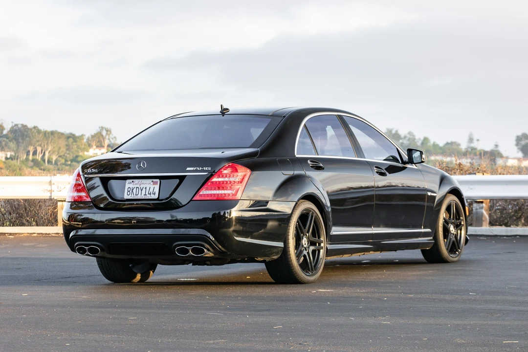 2010 Mercedes-Benz W221 S 63 & S 65 AMG - Image 7 of 31