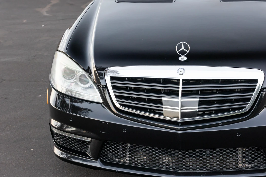 2010 Mercedes-Benz W221 S 63 & S 65 AMG - Image 17 of 31