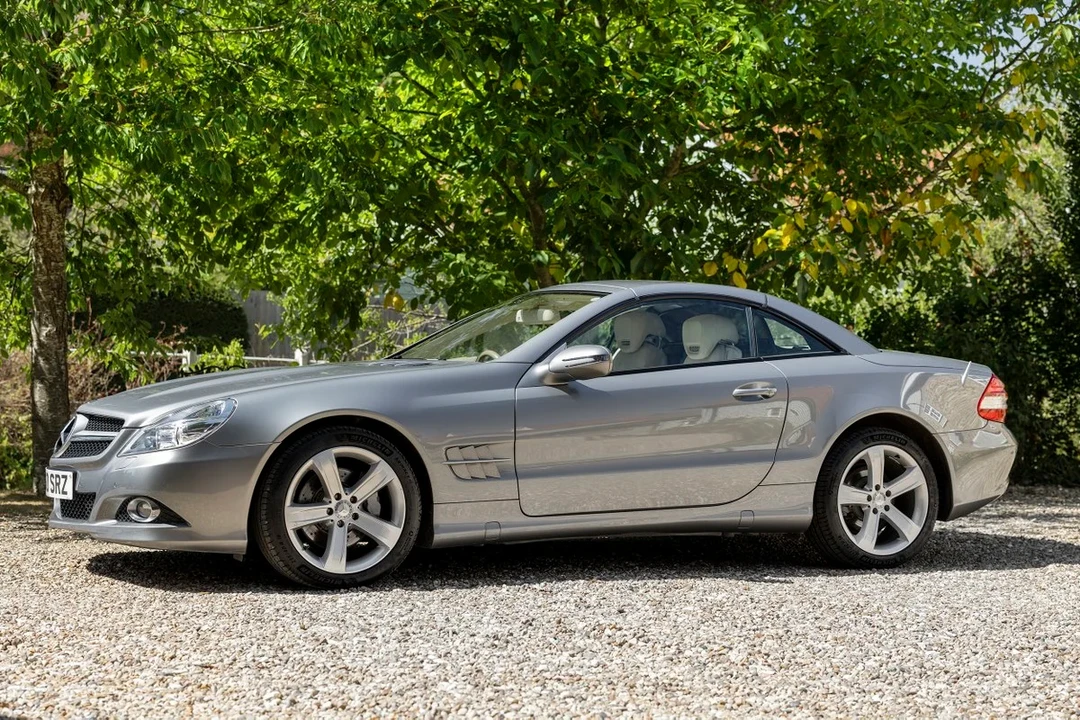 2010 Mercedes-Benz R230 SL-Class - Image 18 of 30