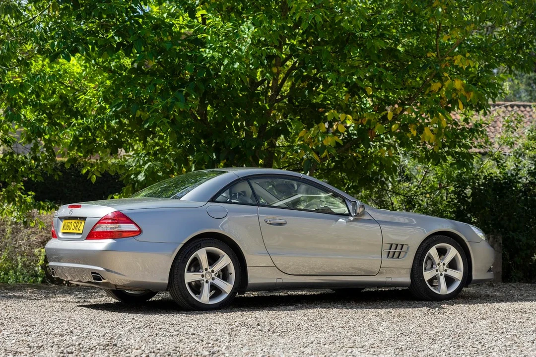 2010 Mercedes-Benz R230 SL-Class - Image 24 of 30