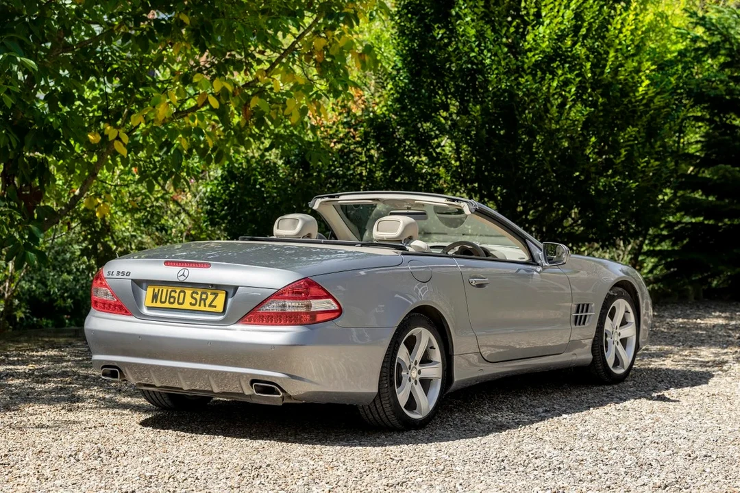 2010 Mercedes-Benz R230 SL-Class - Image 16 of 30