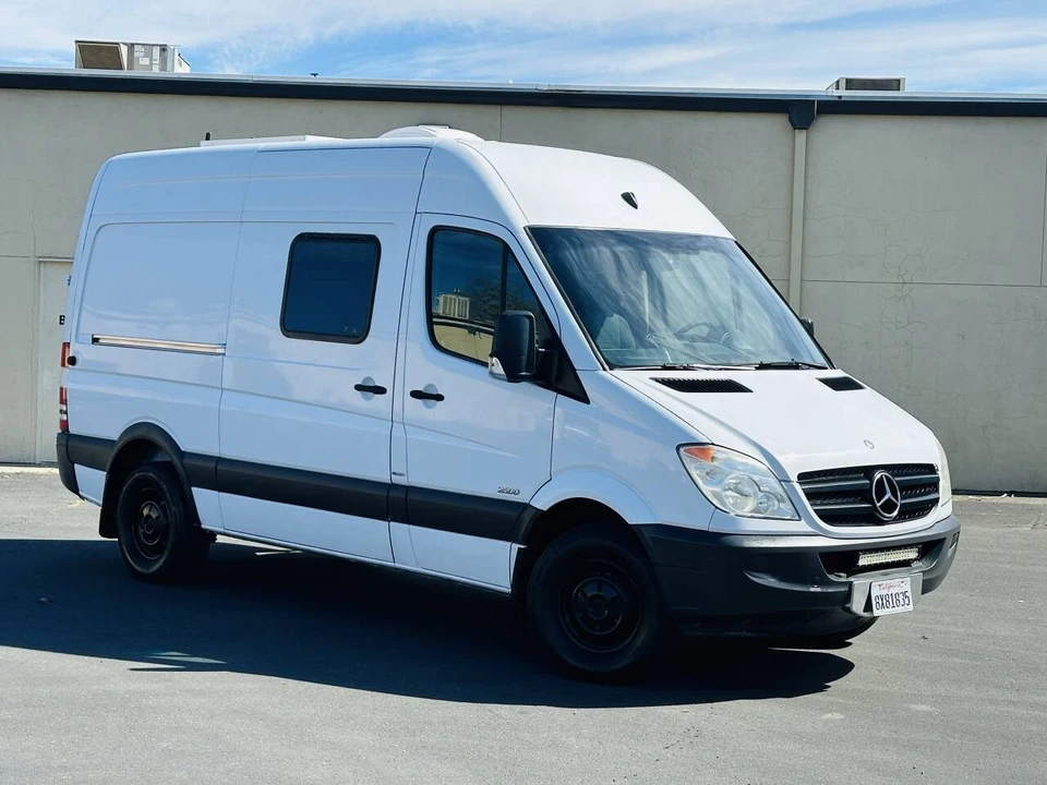 2010 Mercedes-Benz NCV3 Sprinter - Image 2 of 21