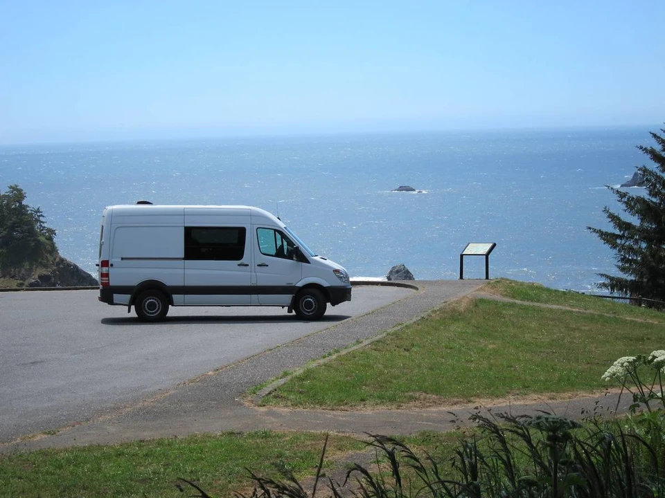 2010 Mercedes-Benz NCV3 Sprinter - Image 2 of 12