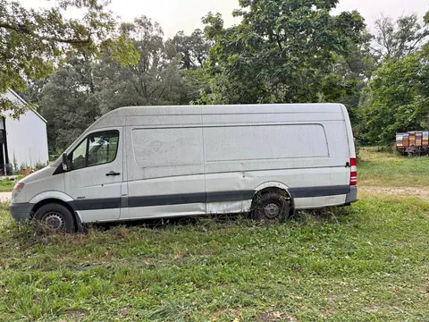 2010 Mercedes-Benz Sprinter 2500 Cargo High Roof w/170" WB Van 3D