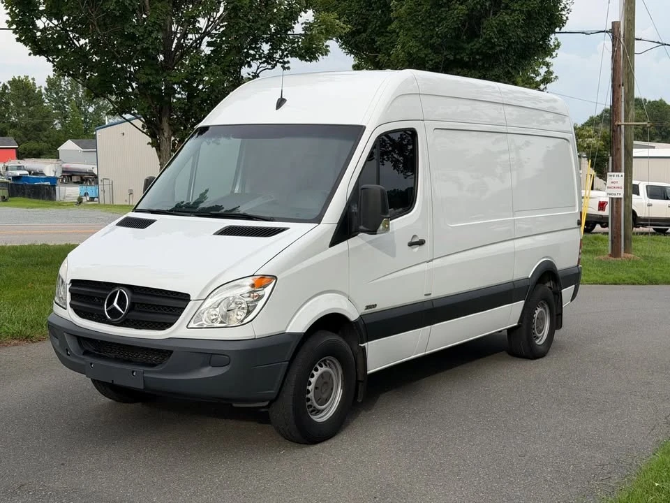 2010 Mercedes-Benz NCV3 Sprinter - Image 3 of 17