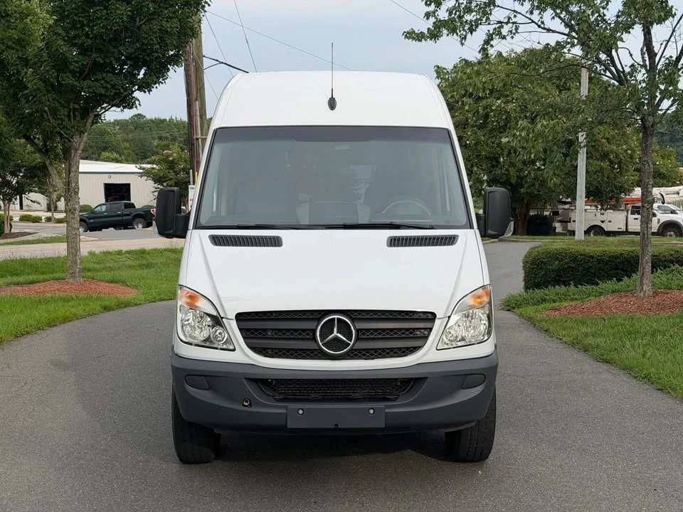 2010 Mercedes-Benz NCV3 Sprinter - Image 2 of 17