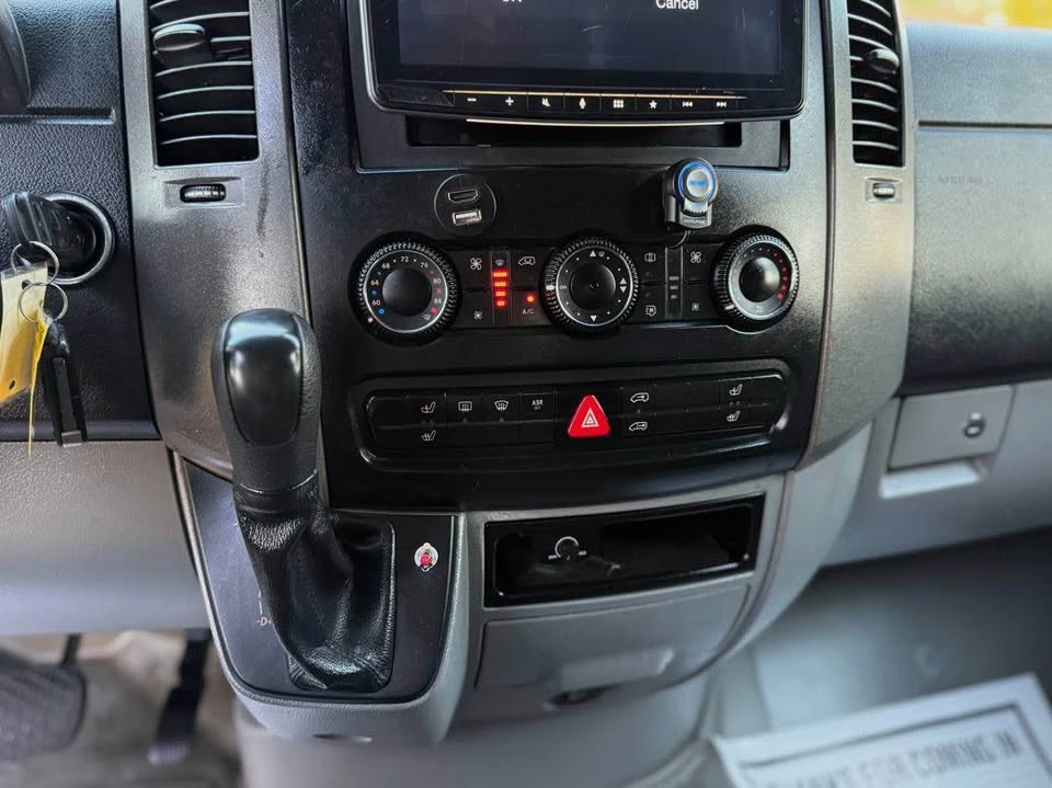 2010 Mercedes-Benz NCV3 Sprinter - Image 17 of 18