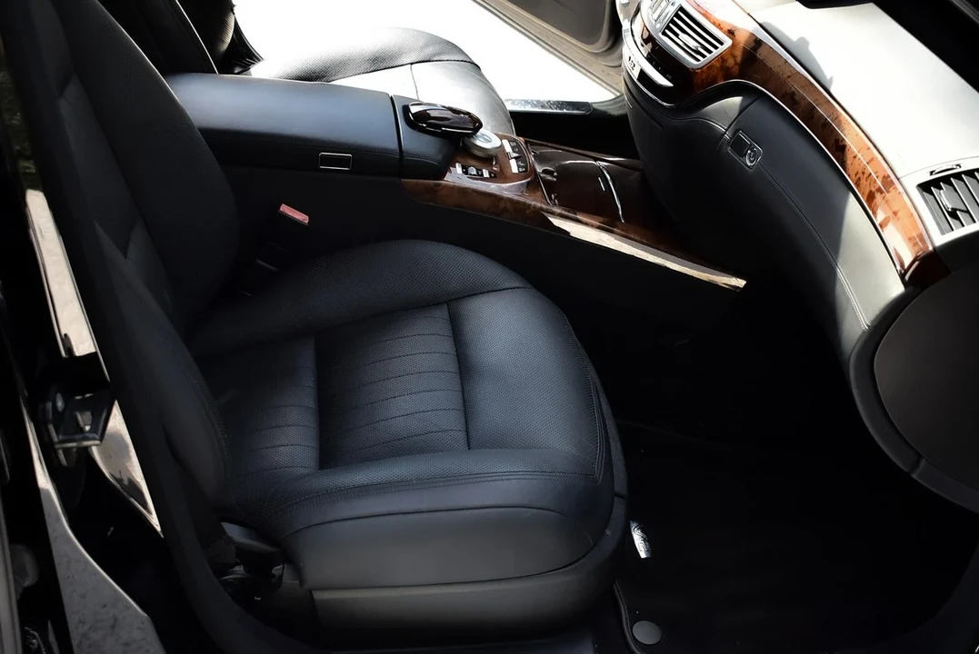 2010 Mercedes-Benz W221 S-Class - Image 27 of 31