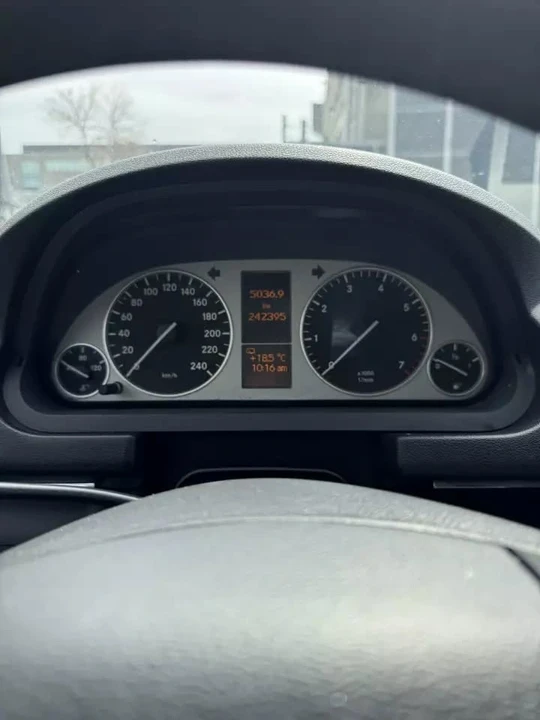 2010 Mercedes-Benz W245 B-Class - Image 3 of 12
