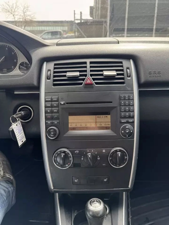 2010 Mercedes-Benz W245 B-Class - Image 6 of 12