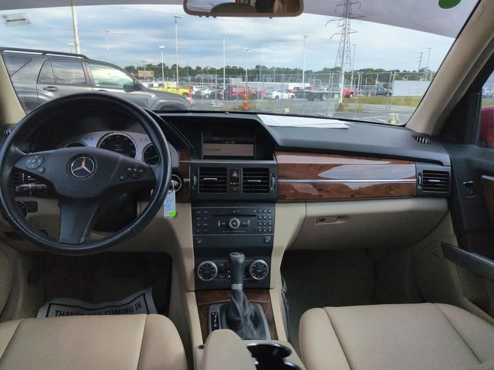 2010 Mercedes-Benz GLK-Class - Image 11 of 20