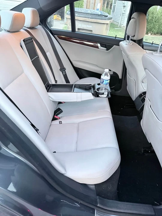 2010 Mercedes-Benz W204 C-Class - Image 11 of 13