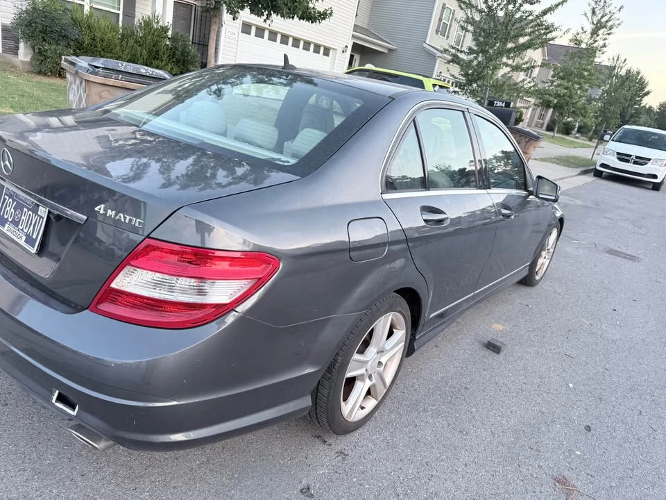 2010 Mercedes-Benz W204 C-Class - Image 4 of 13