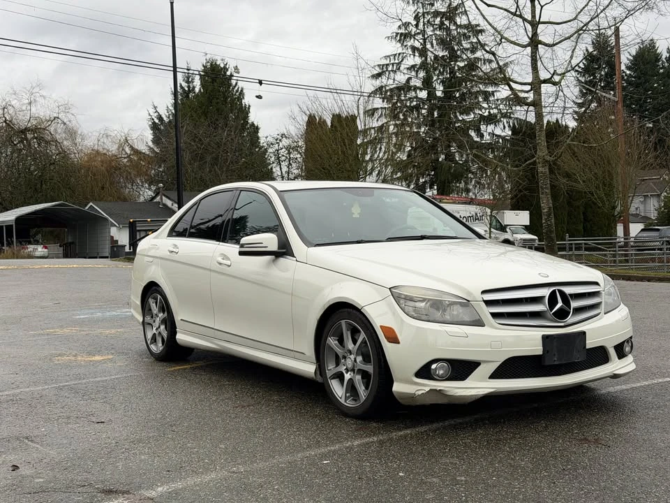 2010 Mercedes-Benz W204 C-Class - Image 3 of 17