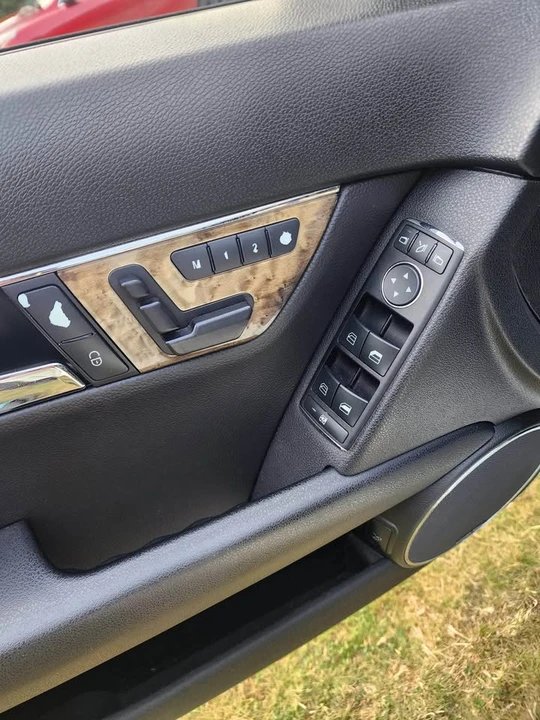 2010 Mercedes-Benz W204 C-Class - Image 18 of 19