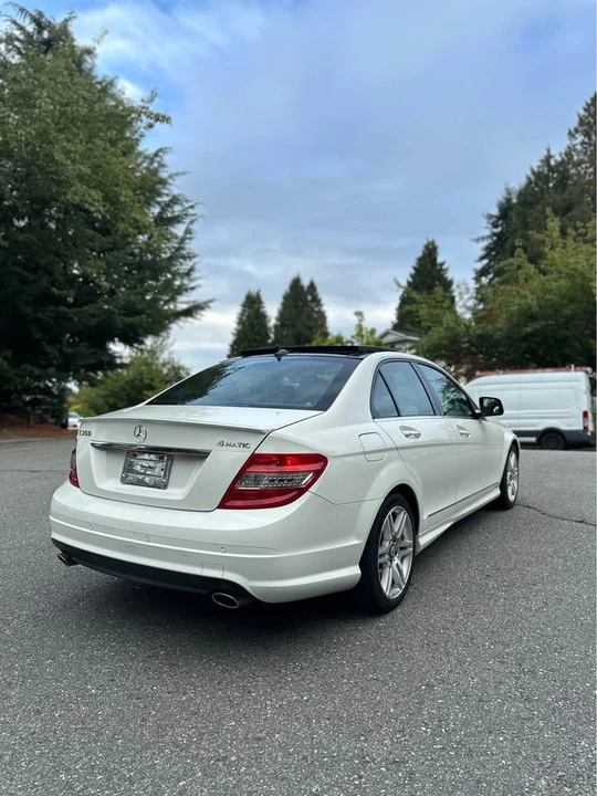 2010 Mercedes-Benz W204 C-Class - Image 4 of 10