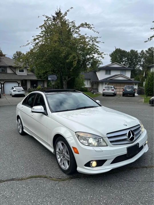 2010 Mercedes-Benz W204 C-Class - Image 3 of 10