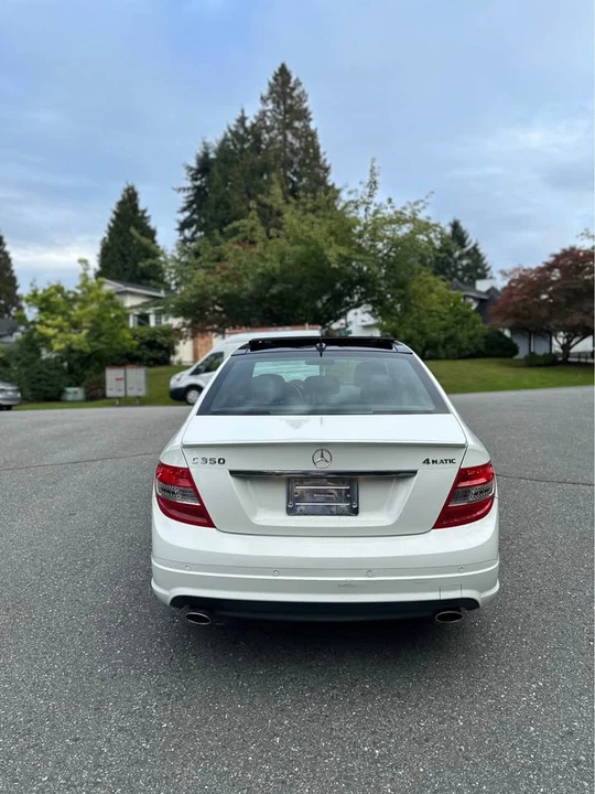 2010 Mercedes-Benz W204 C-Class - Image 6 of 10